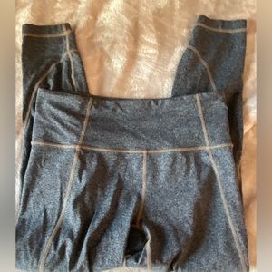 Athleta Salutation Stash 7/8 Leggings Gray Brown Stitching Womens Size Medium